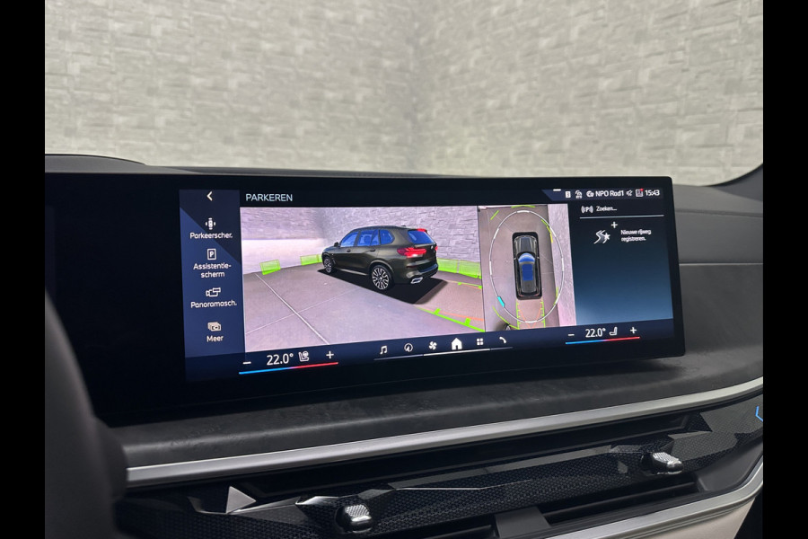BMW X5 50e M-Sport Pro | 360 Camera | ACC | Panorama | Massage | Individual Leder | Soft-Close | 4-Zone Clima | Head-Up | Manhattan Green | Harman-Kardon | Stoelventilatie | Trekhaak | Luchtvering | Stoelverwarming V+A | Keyless-Entry | Memory | Iconic-Glow | Comfortstoelen | Bekerhouders Gekoeld + Verwarmd | Zonwering | ISO-Glas |