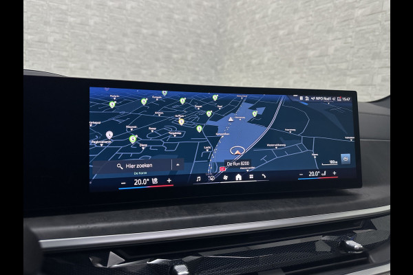 BMW X5 50e M-Sport Pro | 360 Camera | ACC | Panorama | Massage | Individual Leder | Soft-Close | 4-Zone Clima | Head-Up | Manhattan Green | Harman-Kardon | Stoelventilatie | Trekhaak | Luchtvering | Stoelverwarming V+A | Keyless-Entry | Memory | Iconic-Glow | Comfortstoelen | Bekerhouders Gekoeld + Verwarmd | Zonwering | ISO-Glas |