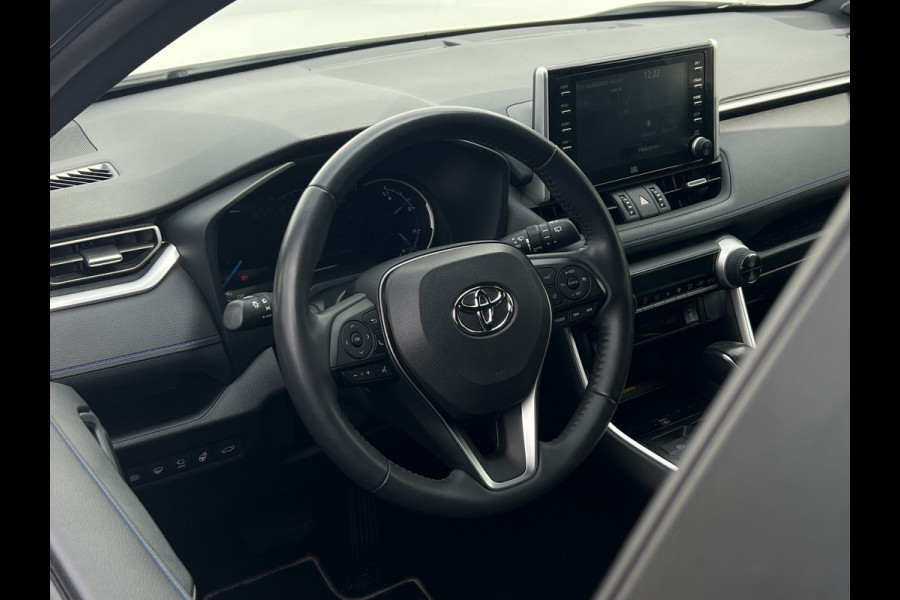 Toyota RAV4 2.5 Hybrid AWD Executive Bi-Tone | Trekhaak | JBL Audio | Camera | Dodehoek