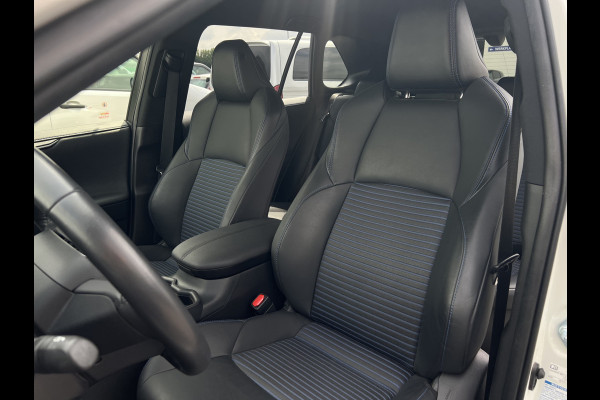 Toyota RAV4 2.5 Hybrid AWD Executive Bi-Tone | Trekhaak | JBL Audio | Camera | Dodehoek