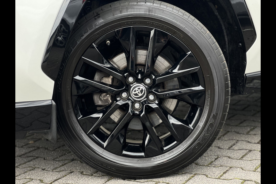 Toyota RAV4 2.5 Hybrid AWD Executive Bi-Tone | Trekhaak | JBL Audio | Camera | Dodehoek