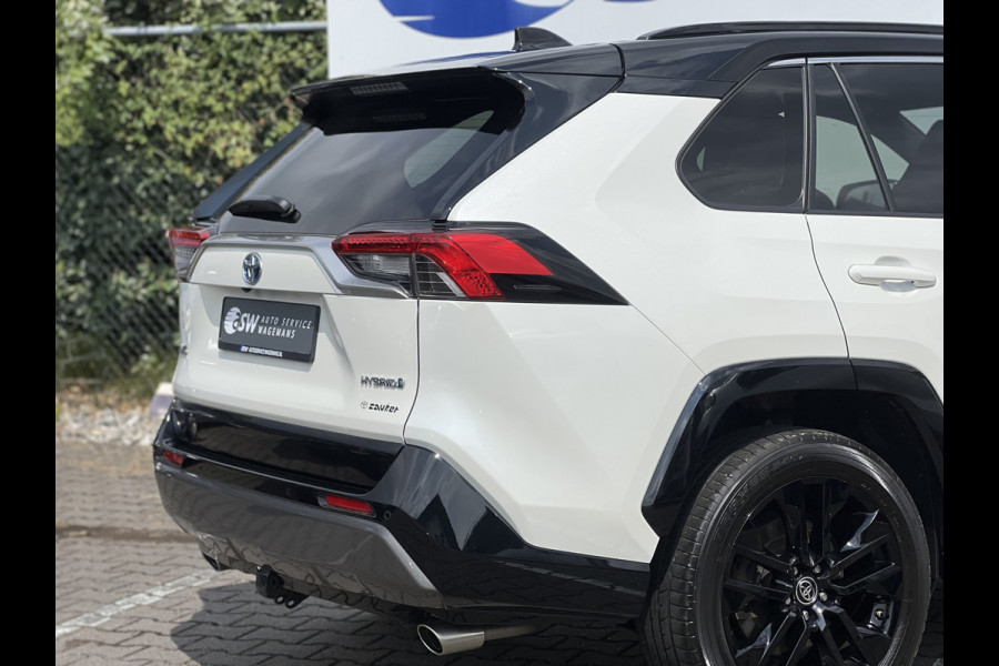 Toyota RAV4 2.5 Hybrid AWD Executive Bi-Tone | Trekhaak | JBL Audio | Camera | Dodehoek