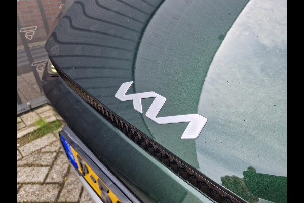 Kia Ev6 Air 58 kWh | Prijs incl. vooraftrek 2000.- inruilpremie | Stoelverwarming | Camera | Navigatie | 19” Velgen | H-Leder | Clima | PDC | Cruise | LED |