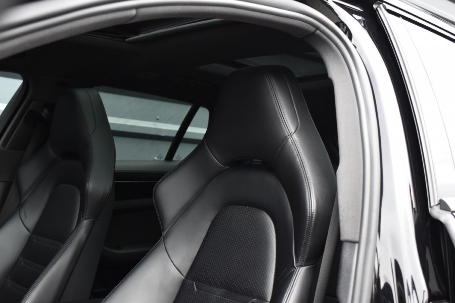 Porsche Panamera Sport Turismo 2.9 4 E-Hybrid 462pk SportDesign | Panoramadak | ACC | PDLS+ | 360 Camera | Bose | Stoelverwarming 4-zone | Stuurverwarming |