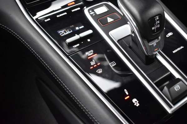 Porsche Panamera Sport Turismo 2.9 4 E-Hybrid 462pk SportDesign | Panoramadak | ACC | PDLS+ | 360 Camera | Bose | Stoelverwarming 4-zone | Stuurverwarming |