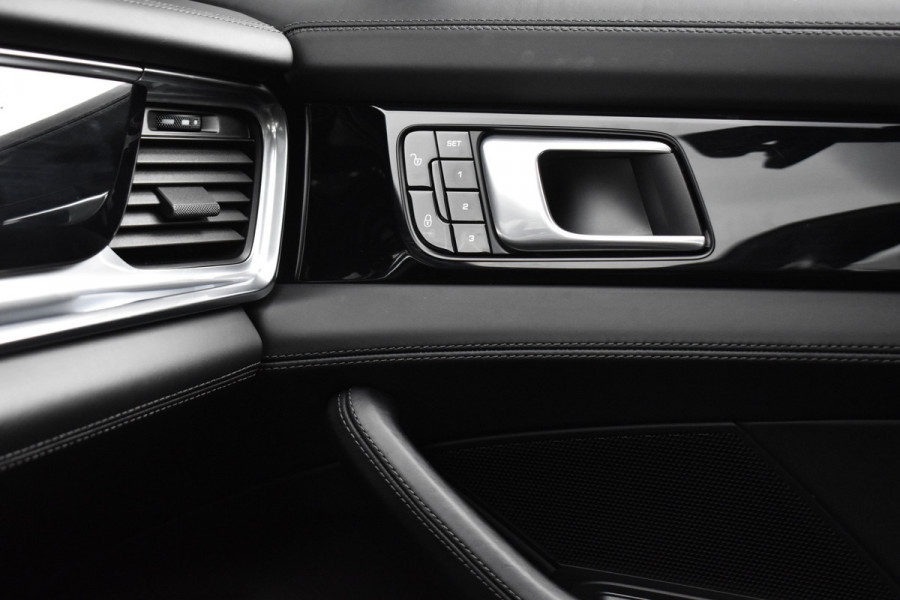 Porsche Panamera Sport Turismo 2.9 4 E-Hybrid 462pk SportDesign | Panoramadak | ACC | PDLS+ | 360 Camera | Bose | Stoelverwarming 4-zone | Stuurverwarming |