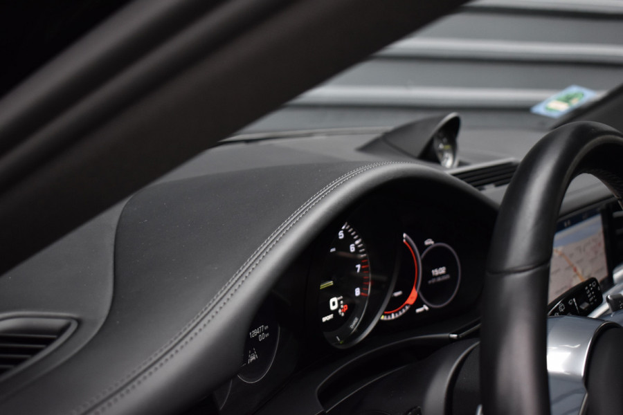 Porsche Panamera Sport Turismo 2.9 4 E-Hybrid 462pk SportDesign | Panoramadak | ACC | PDLS+ | 360 Camera | Bose | Stoelverwarming 4-zone | Stuurverwarming |