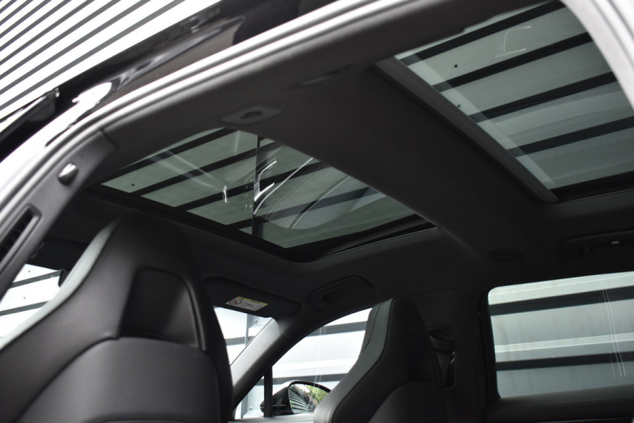 Porsche Panamera Sport Turismo 2.9 4 E-Hybrid 462pk SportDesign | Panoramadak | ACC | PDLS+ | 360 Camera | Bose | Stoelverwarming 4-zone | Stuurverwarming |