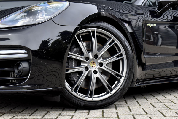 Porsche Panamera Sport Turismo 2.9 4 E-Hybrid 462pk SportDesign | Panoramadak | ACC | PDLS+ | 360 Camera | Bose | Stoelverwarming 4-zone | Stuurverwarming |