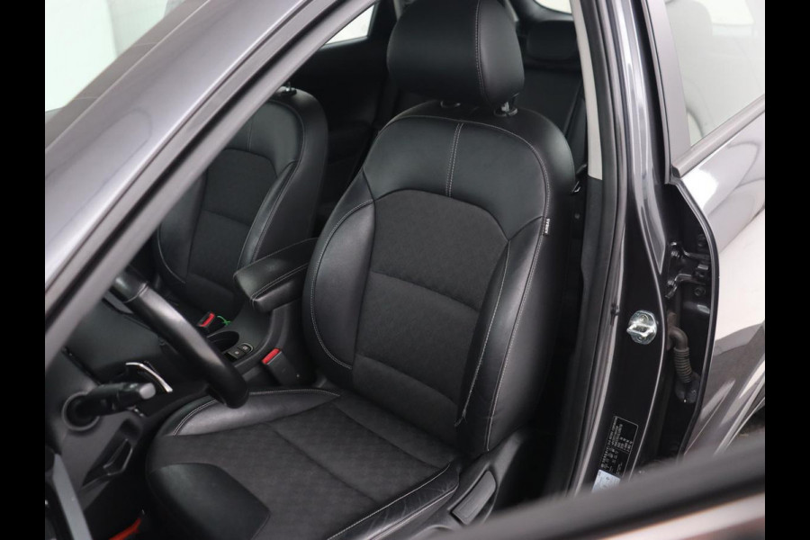 Kia Niro 1.6 GDi Hybrid DynamicLine | Adaptive cruise | Carplay | Half leder | Camera | Navigatie | Parkeerhulp | Climate control | LED