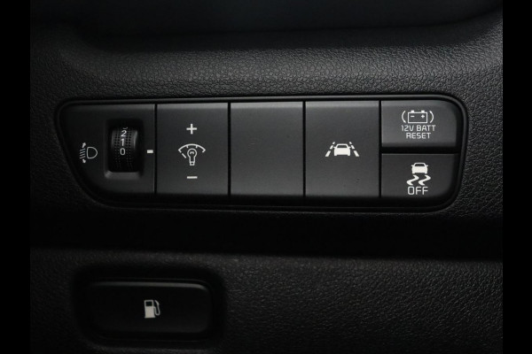 Kia Niro 1.6 GDi Hybrid DynamicLine | Adaptive cruise | Carplay | Half leder | Camera | Navigatie | Parkeerhulp | Climate control | LED