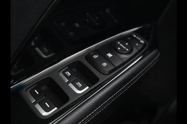 Kia Niro 1.6 GDi Hybrid DynamicLine | Adaptive cruise | Carplay | Half leder | Camera | Navigatie | Parkeerhulp | Climate control | LED