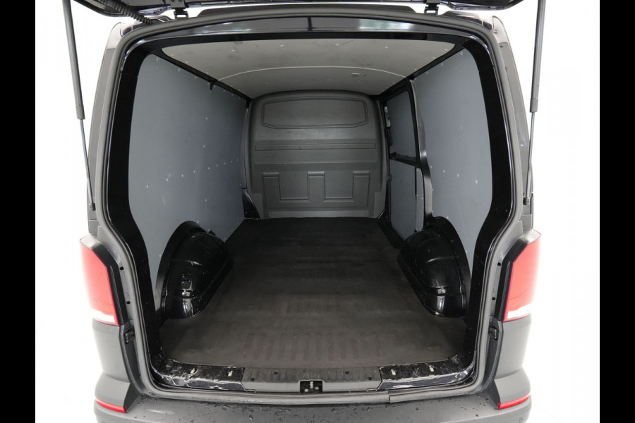 Volkswagen Transporter 2.0 TDI L1H1 26 Economy Business Navi via App Pdc Airco Cruise