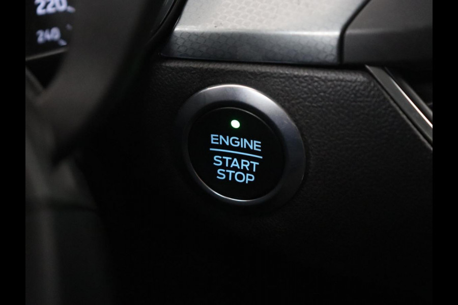 Ford Focus 1.5 EcoBoost Active Business | Trekhaak | Automaat | Rijstrook Ass. |