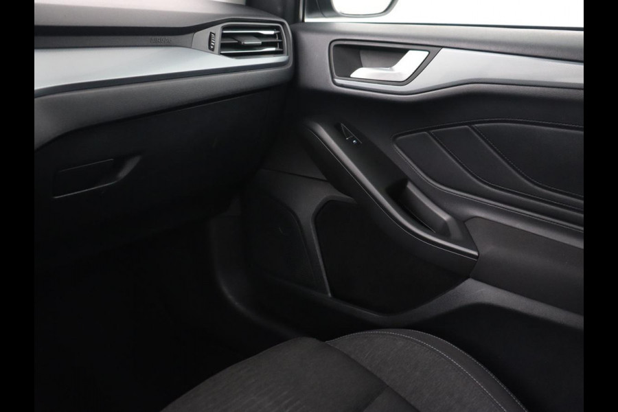 Ford Focus 1.5 EcoBoost Active Business | Trekhaak | Automaat | Rijstrook Ass. |