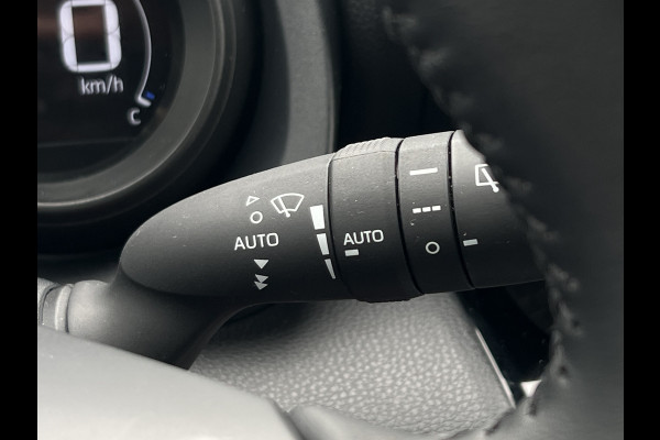 Toyota Yaris Cross 1.5 Hybrid Active Plus | LED | Camera | ACC | Clima