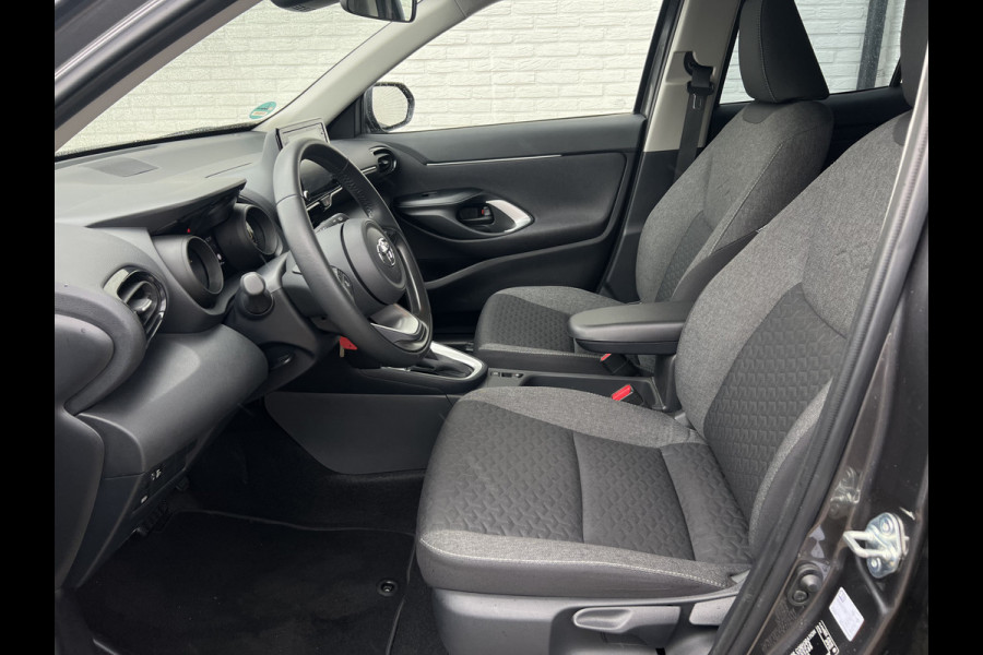 Toyota Yaris Cross 1.5 Hybrid Active Plus | LED | Camera | ACC | Clima