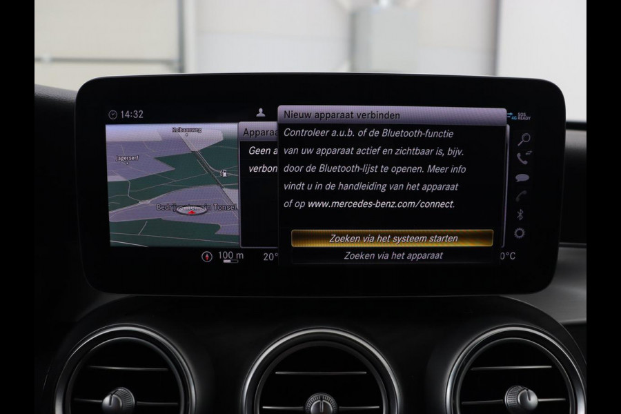 Mercedes-Benz C-Klasse 180 Business Solution AMG | Leder | Trekhaak | Stoelverwarming | Camera | Night Pack | Carplay | Side Assist | Digital Cockpit | Navigatie | Full LED | Park Assist