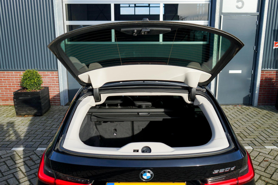 BMW 3 Serie Touring 320d High Executive