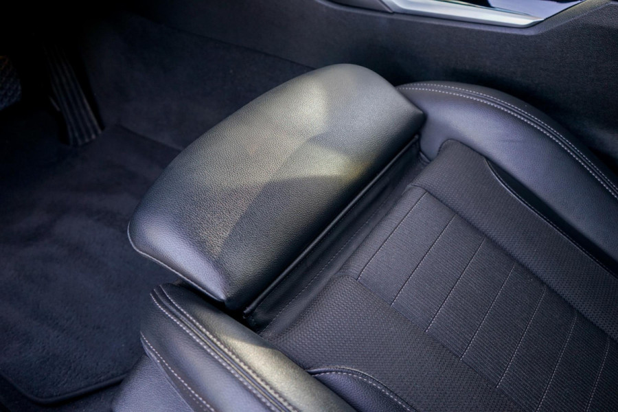 BMW 3 Serie Touring 320d High Executive