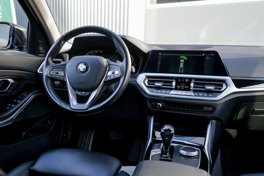 BMW 3 Serie Touring 320d High Executive