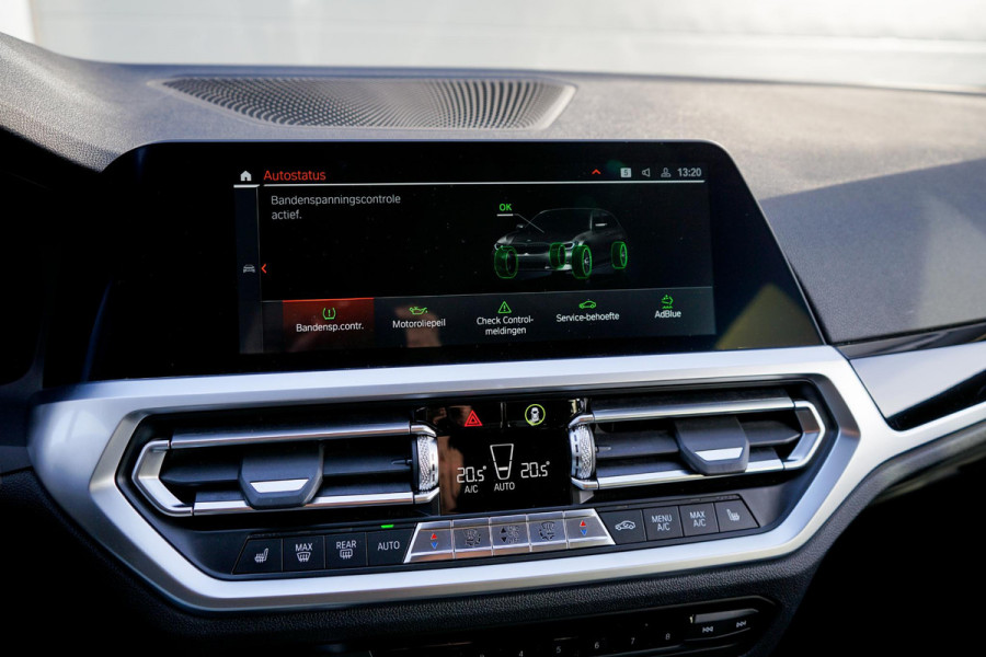 BMW 3 Serie Touring 320d High Executive