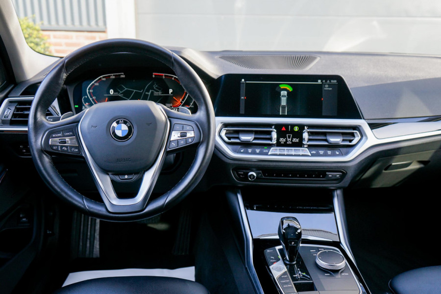 BMW 3 Serie Touring 320d High Executive