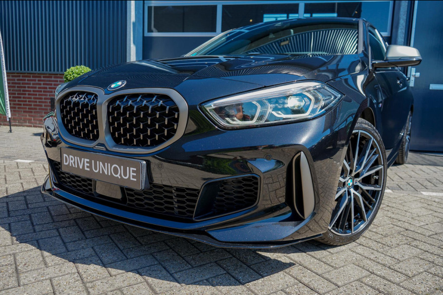 BMW 1-serie M135i xDrive High Executive