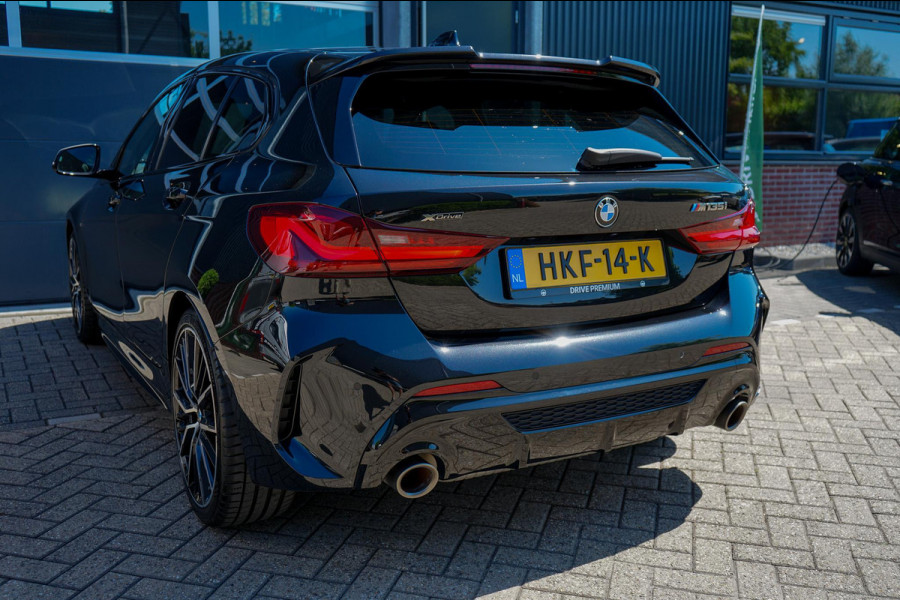 BMW 1-serie M135i xDrive High Executive