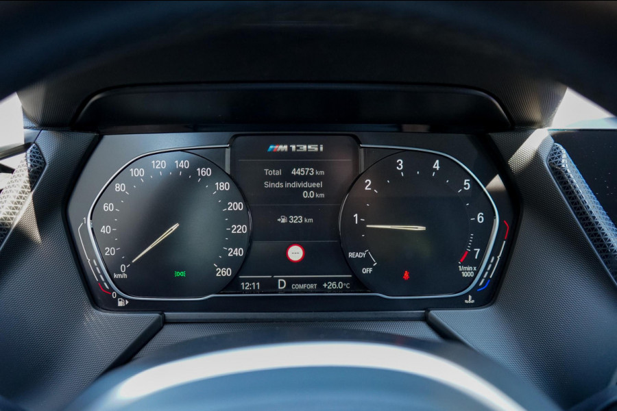BMW 1-serie M135i xDrive High Executive