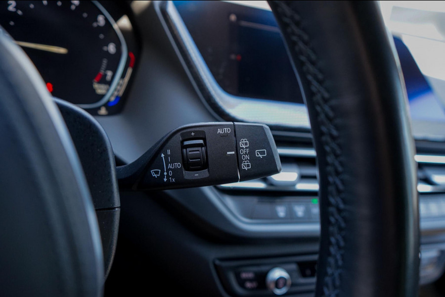 BMW 1-serie M135i xDrive High Executive