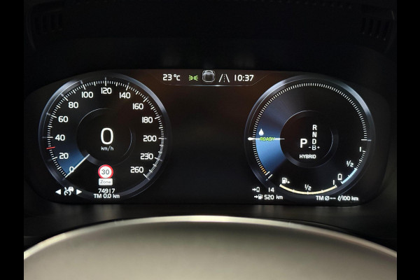 Volvo XC60 2.0 T6 Plug-in hybrid AWD R-Design | Adapt. Cruise control | Trekhaak | Open dak | Stoel-/Stuurwielverwarming