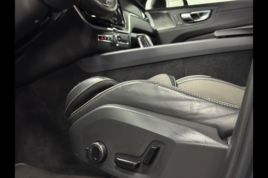 Volvo XC60 2.0 T6 Plug-in hybrid AWD R-Design | Adapt. Cruise control | Trekhaak | Open dak | Stoel-/Stuurwielverwarming