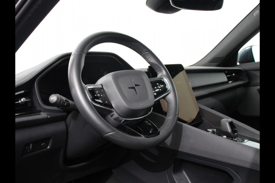 Polestar 2 Standard Range Single Motor 63kWh | Climate control | Cruise control | Panorama dak | Parkeersensoren + Camera | Trekhaak | Voorstoelen verwarmd | Apple Carplay/ Android Auto
