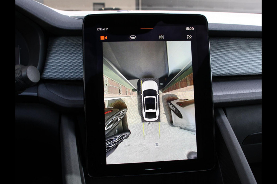 Polestar 2 Standard Range Single Motor 63kWh | Climate control | Cruise control | Panorama dak | Parkeersensoren + Camera | Trekhaak | Voorstoelen verwarmd | Apple Carplay/ Android Auto