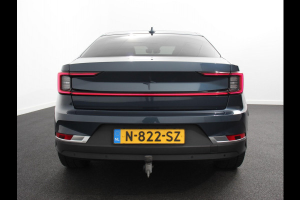 Polestar 2 Standard Range Single Motor 63kWh | Climate control | Cruise control | Panorama dak | Parkeersensoren + Camera | Trekhaak | Voorstoelen verwarmd | Apple Carplay/ Android Auto