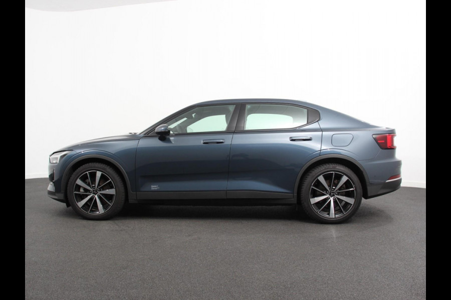 Polestar 2 Standard Range Single Motor 63kWh | Climate control | Cruise control | Panorama dak | Parkeersensoren + Camera | Trekhaak | Voorstoelen verwarmd | Apple Carplay/ Android Auto