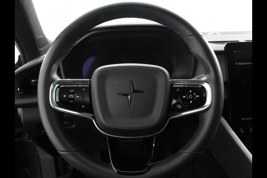 Polestar 2 Standard Range Single Motor 63kWh | Climate control | Cruise control | Panorama dak | Parkeersensoren + Camera | Trekhaak | Voorstoelen verwarmd | Apple Carplay/ Android Auto