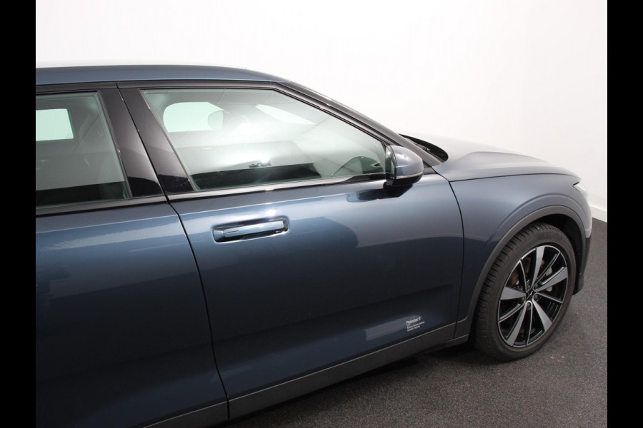 Polestar 2 Standard Range Single Motor 63kWh | Climate control | Cruise control | Panorama dak | Parkeersensoren + Camera | Trekhaak | Voorstoelen verwarmd | Apple Carplay/ Android Auto