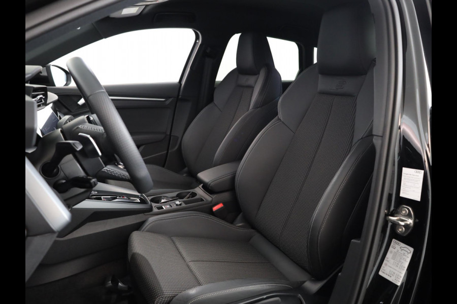 Audi A3 Sportback 35 TFSI S edition 150 pk S-tronic | Verlengde garantie | Navigatie | Parkeersensoren (Park assist) | LED koplampen | S-Line |