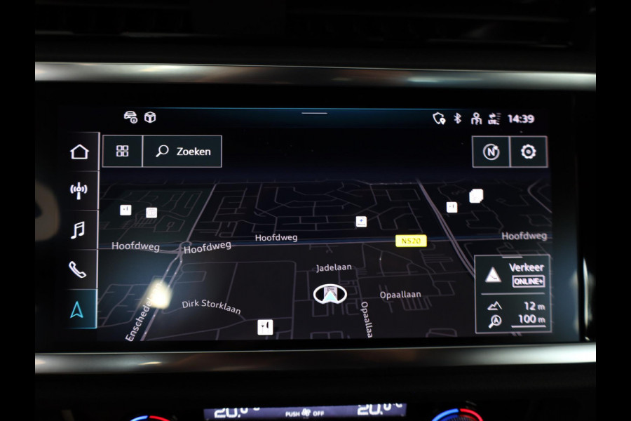 Audi Q3 35 TFSI Advanced Edition 150 pk S-tronic | Verlengde garantie | Navigatie | Parkeersensoren (Park assist) | Achteruitrijcamera | LED koplampen | Stoelverwarming |
