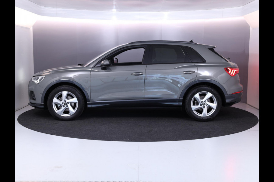 Audi Q3 35 TFSI Advanced Edition 150 pk S-tronic | Verlengde garantie | Navigatie | Parkeersensoren (Park assist) | Achteruitrijcamera | LED koplampen | Stoelverwarming |