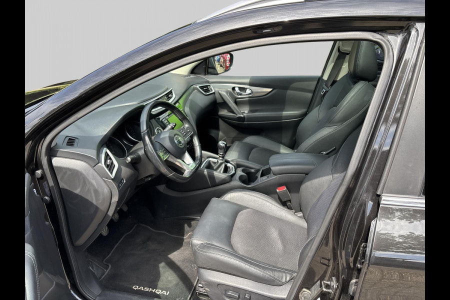 Nissan QASHQAI 1.3 DIG-T Tekna + trekhaak 1300kg