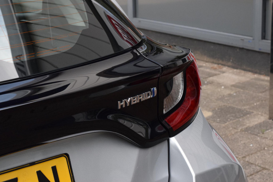 Toyota Yaris 1.5 Hybrid Active|Nav|Cam.|17"|Stoelverw.