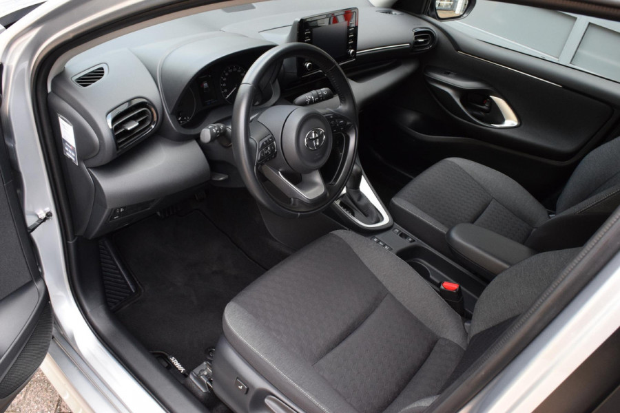 Toyota Yaris 1.5 Hybrid Active|Nav|Cam.|17"|Stoelverw.