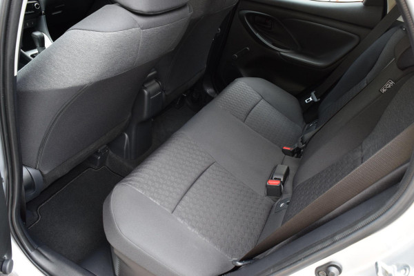 Toyota Yaris 1.5 Hybrid Active|Nav|Cam.|17"|Stoelverw.