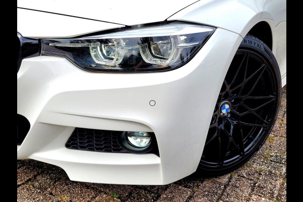 BMW 3 Serie Touring 320i M-Sport, Camera, Alcantara, LED (Dealer-onderhouden) - Keramische coating