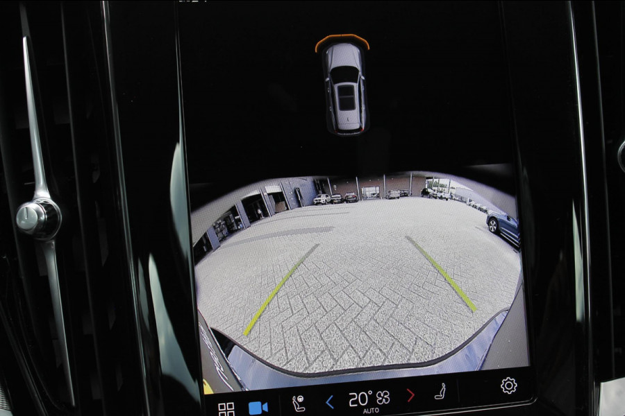 Volvo V60 T6 350PK Automaat Plug-in hybrid AWD Plus Dark Long Range / Google infotainment / Cruise Control / Lederen bekleding / Keyless entry / Elektrisch bedienbare voorstoelen met geheugen / Verwarmbare voorstoelen