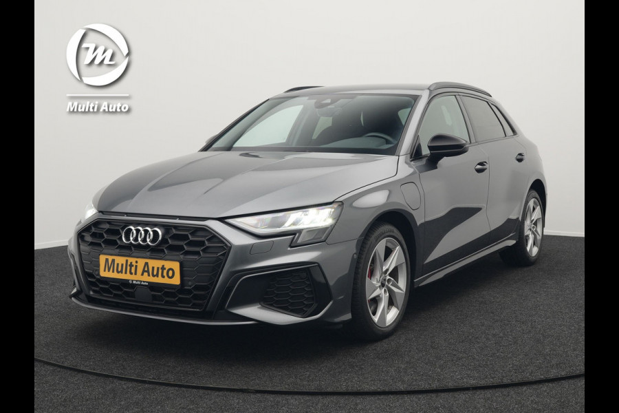 Audi A3 Sportback 45 TFSI e S-Line Plug In Hybrid 245 pk PHEV | Adaptive Cruise | Carplay | Camera | Navigatie | Keyless | Sportstoelen | Dode Hoek |  Digitale Cockpit |