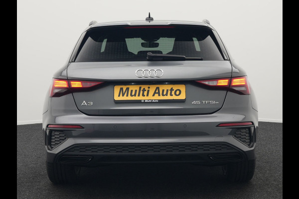 Audi A3 Sportback 45 TFSI e S-Line Plug In Hybrid 245 pk PHEV | Adaptive Cruise | Carplay | Camera | Navigatie | Keyless | Sportstoelen | Dode Hoek |  Digitale Cockpit |